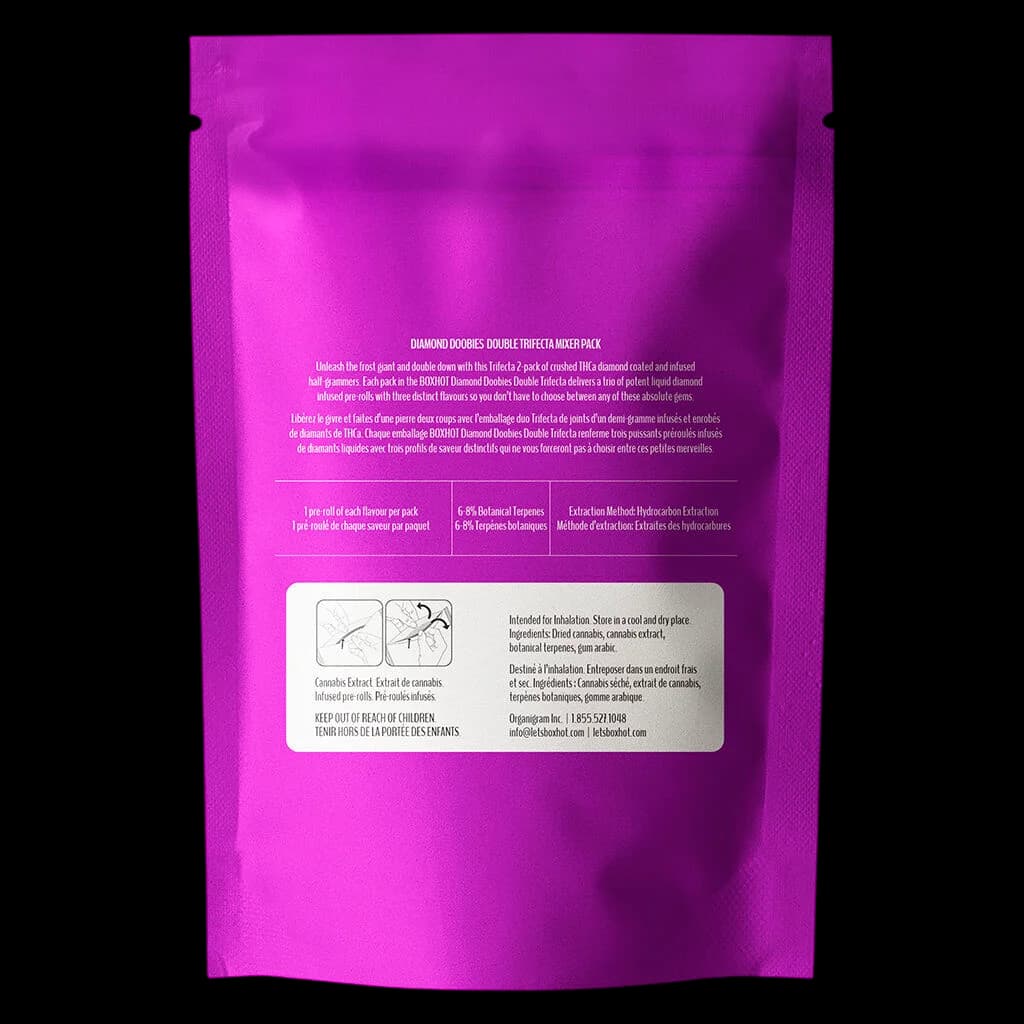Pochette magenta vive de Diamond Doobies Double Trifecta Mixer Pack de BOXHOT, avec les informations sur le produit et les détails des ingrédients visibles sur l'étiquette arrière