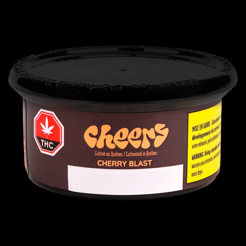 Fleur séchée de cannabis Cherry Blast de Cheers Cannabis en pot brun avec couvercle noir, cultivée au Québec
