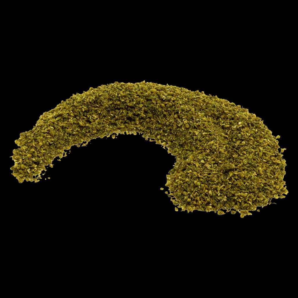 Fleur de cannabis moulue Purple Hills Gasoline Valley, fleur séchée finement moulue aux teintes jaune-vert